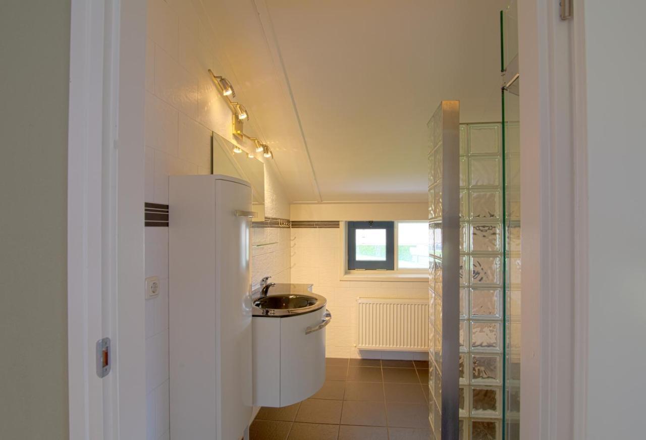 Luxus Familienvilla Mit Jacuzzi & Sauna Tzummarum エクステリア 写真